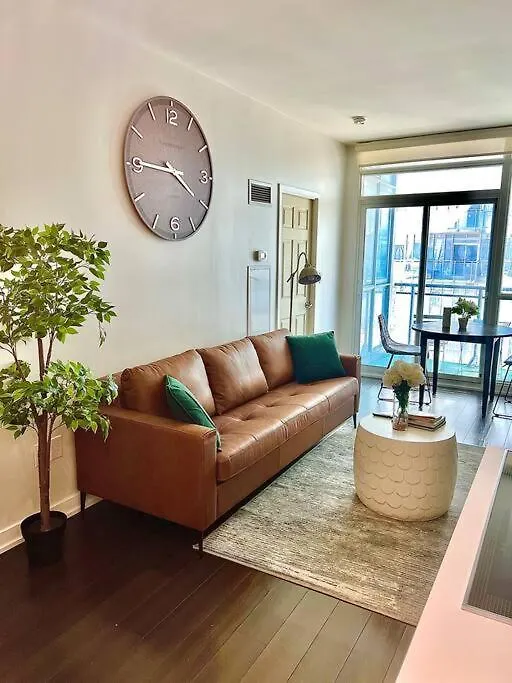 Apartment Beautiful Condo In The Centre Of Downtown Toronto