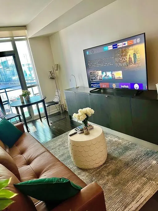Beautiful Condo In The Centre Of Downtown Toronto Apartment