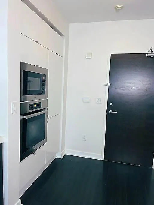 Apartment Beautiful Condo In The Centre Of Downtown Toronto Canada