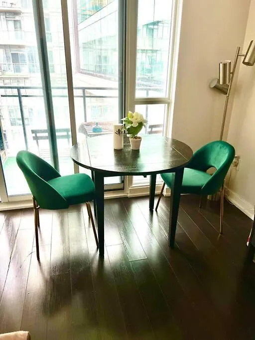 Beautiful Condo In The Centre Of Downtown Toronto 0*,